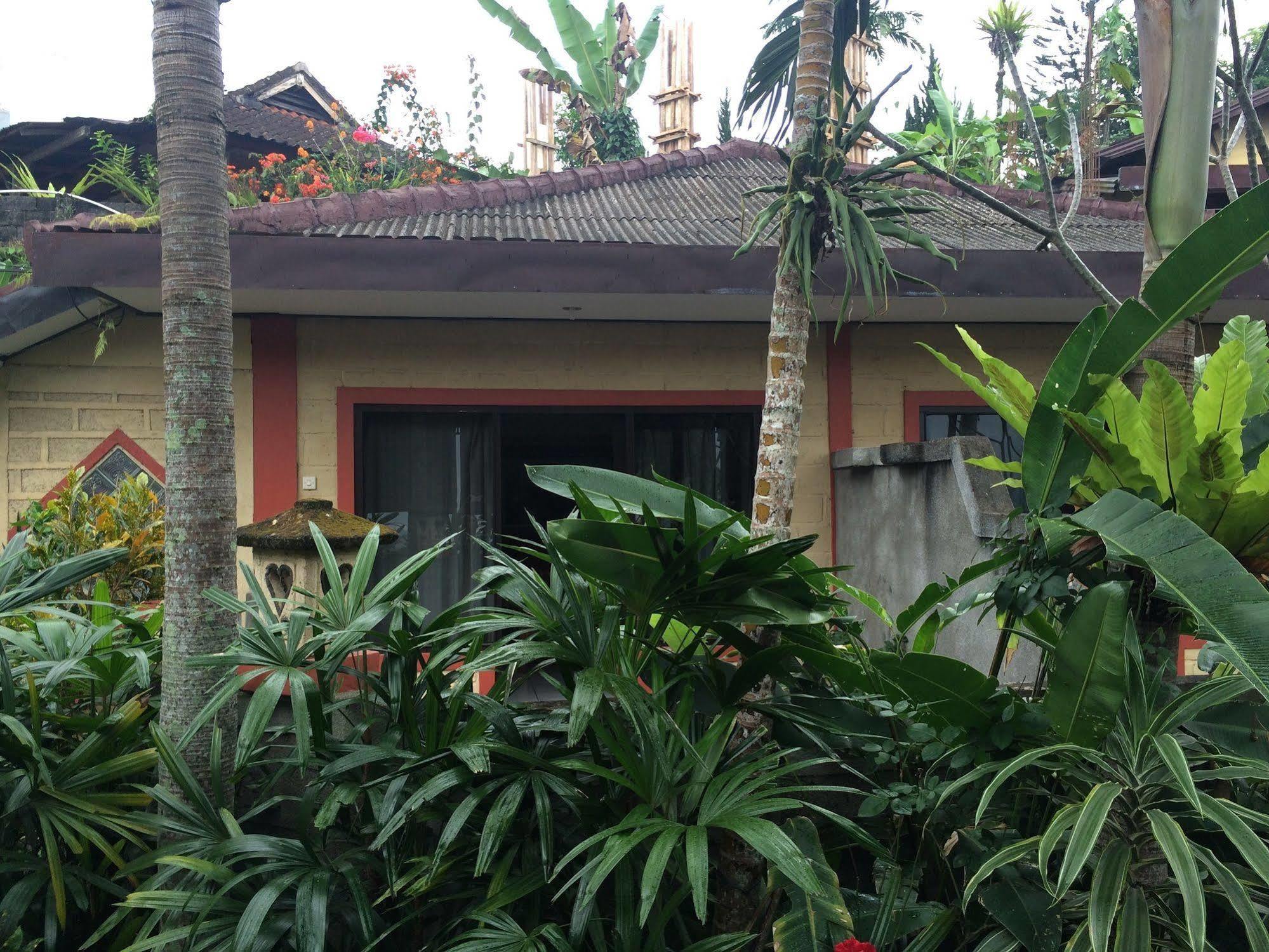 Pacung Indah Hotel & Restaurant By Ecommerceloka Bedugul  Extérieur photo